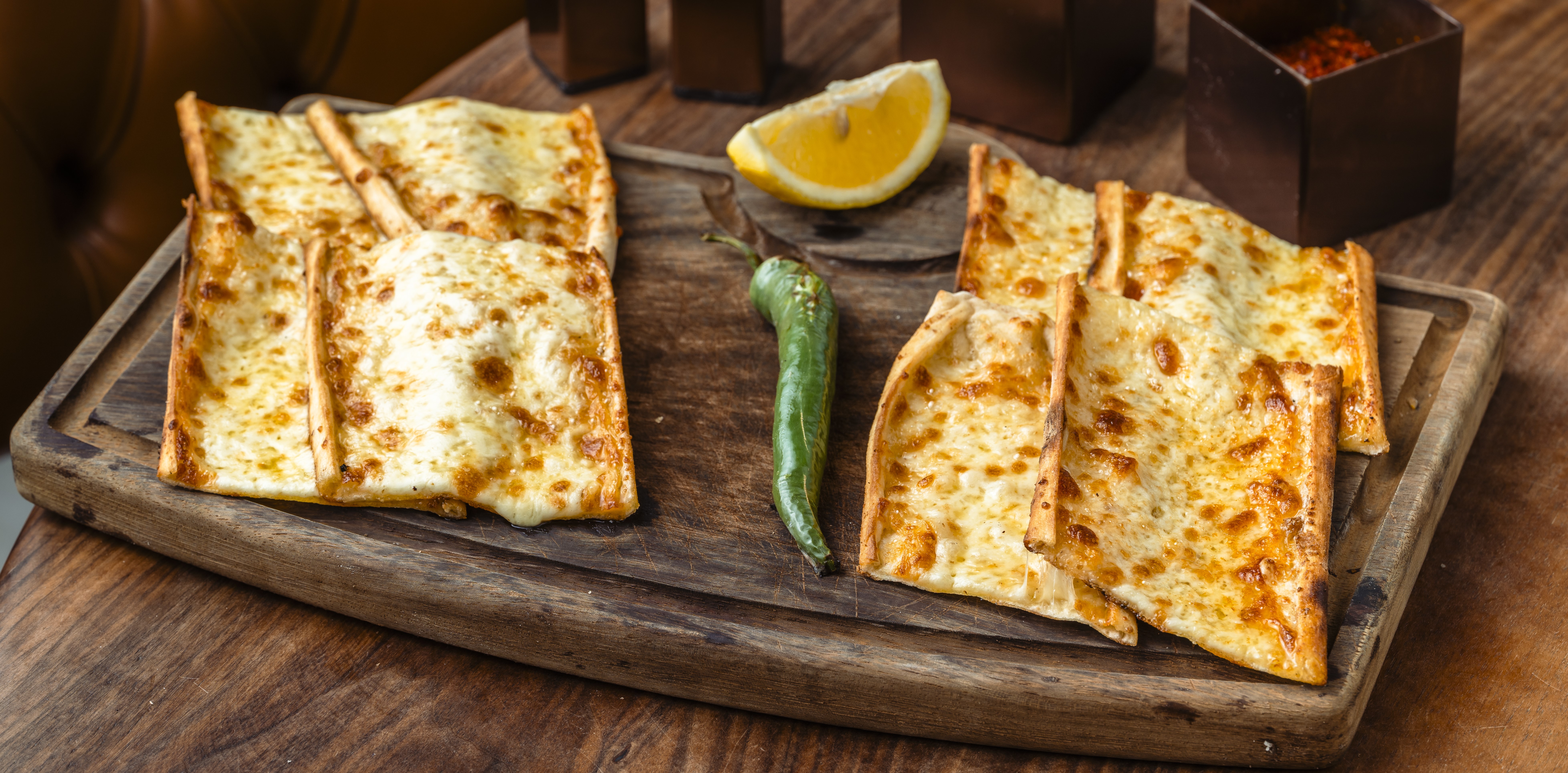 Pide cu Cascaval