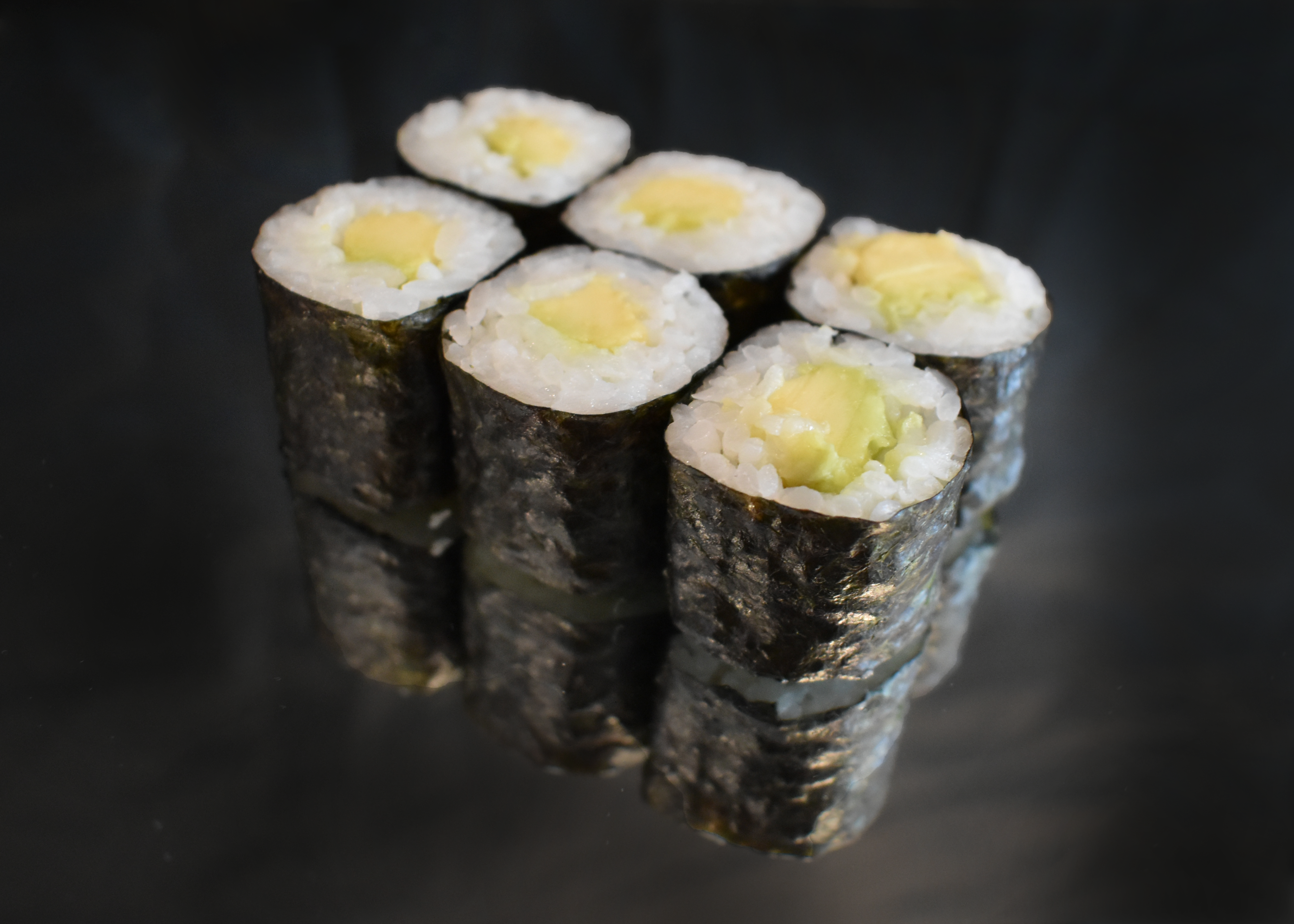 AVOCADO MAKI