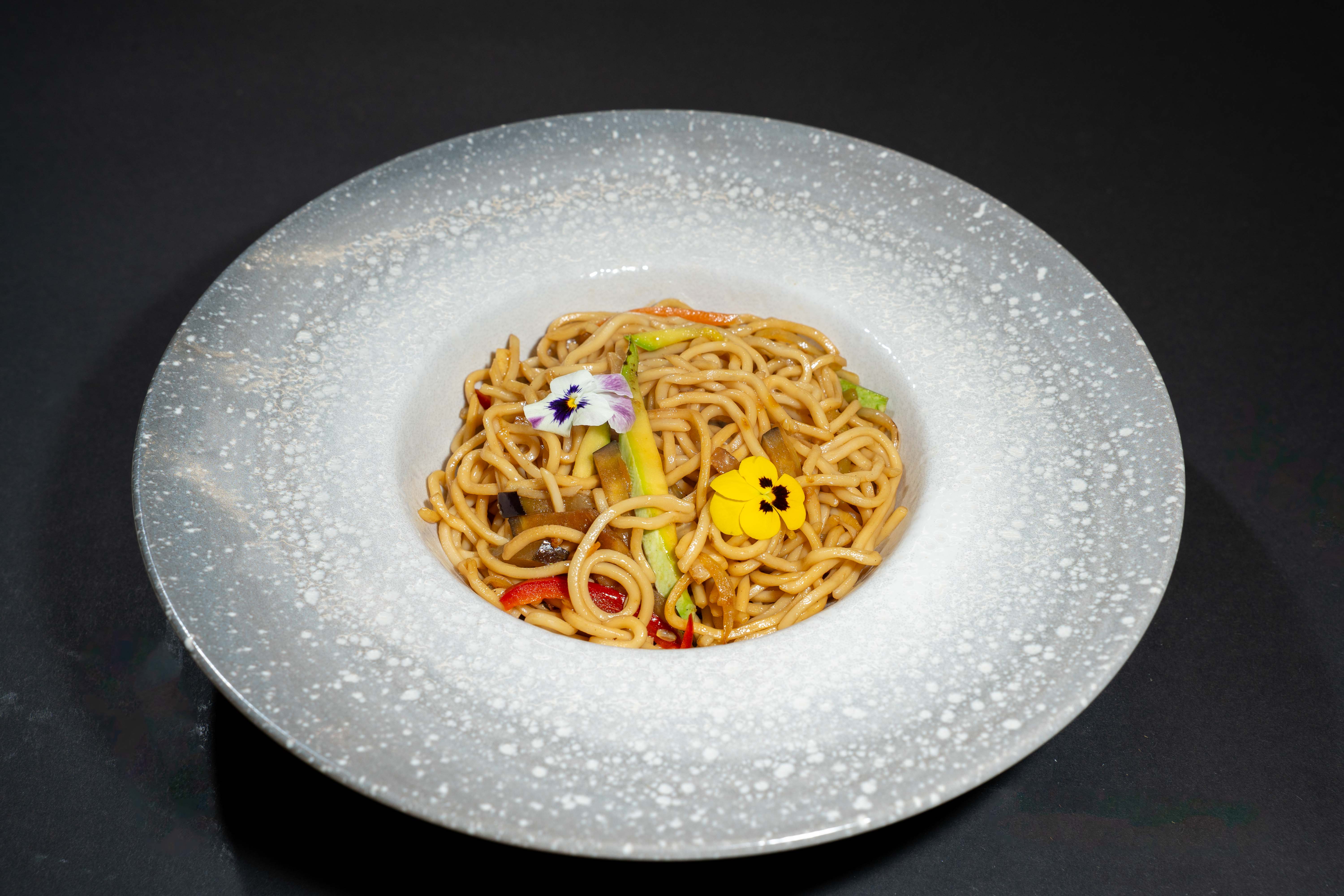 Noodles Cu Legume