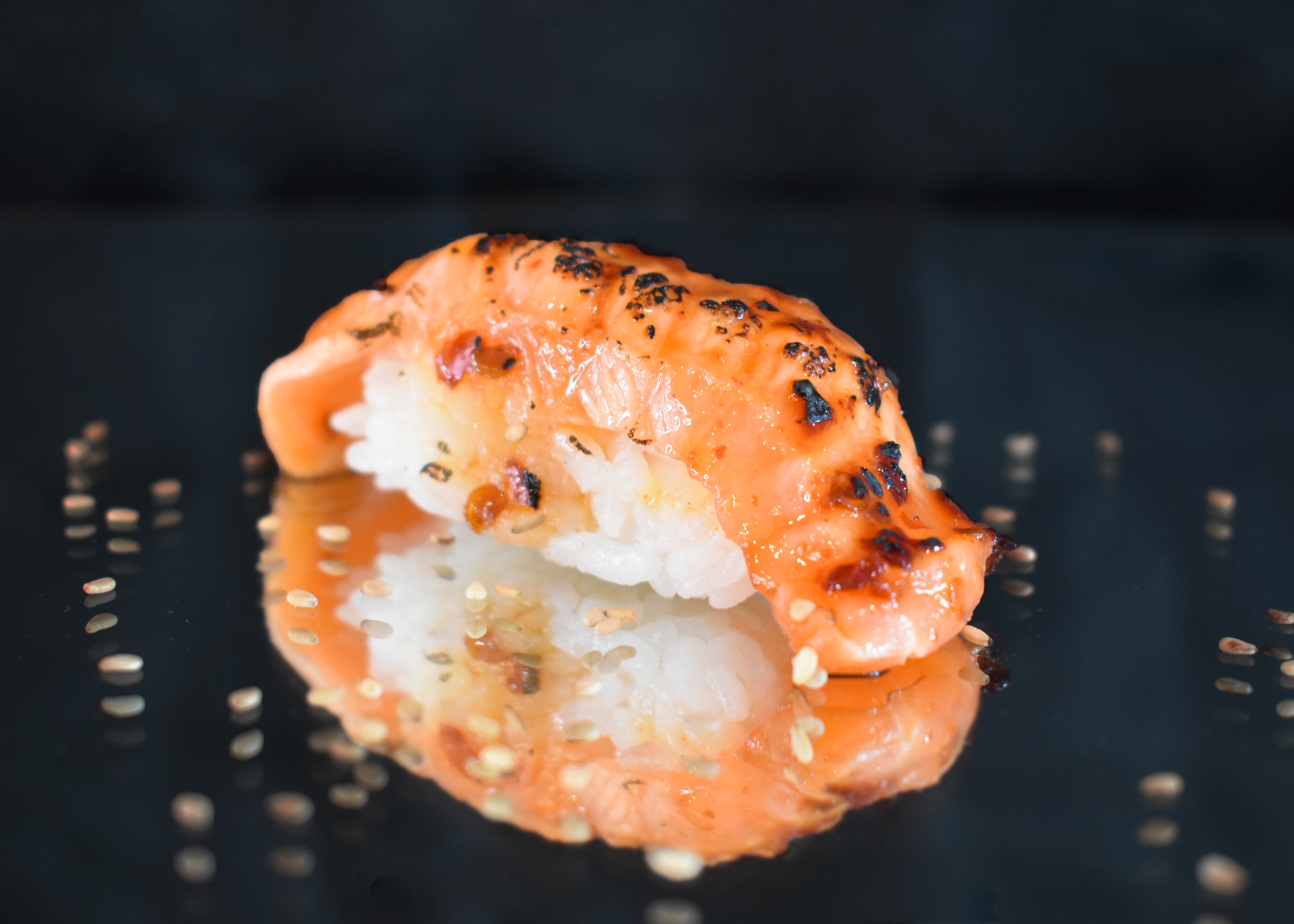 Tataki Salmon Nigiri