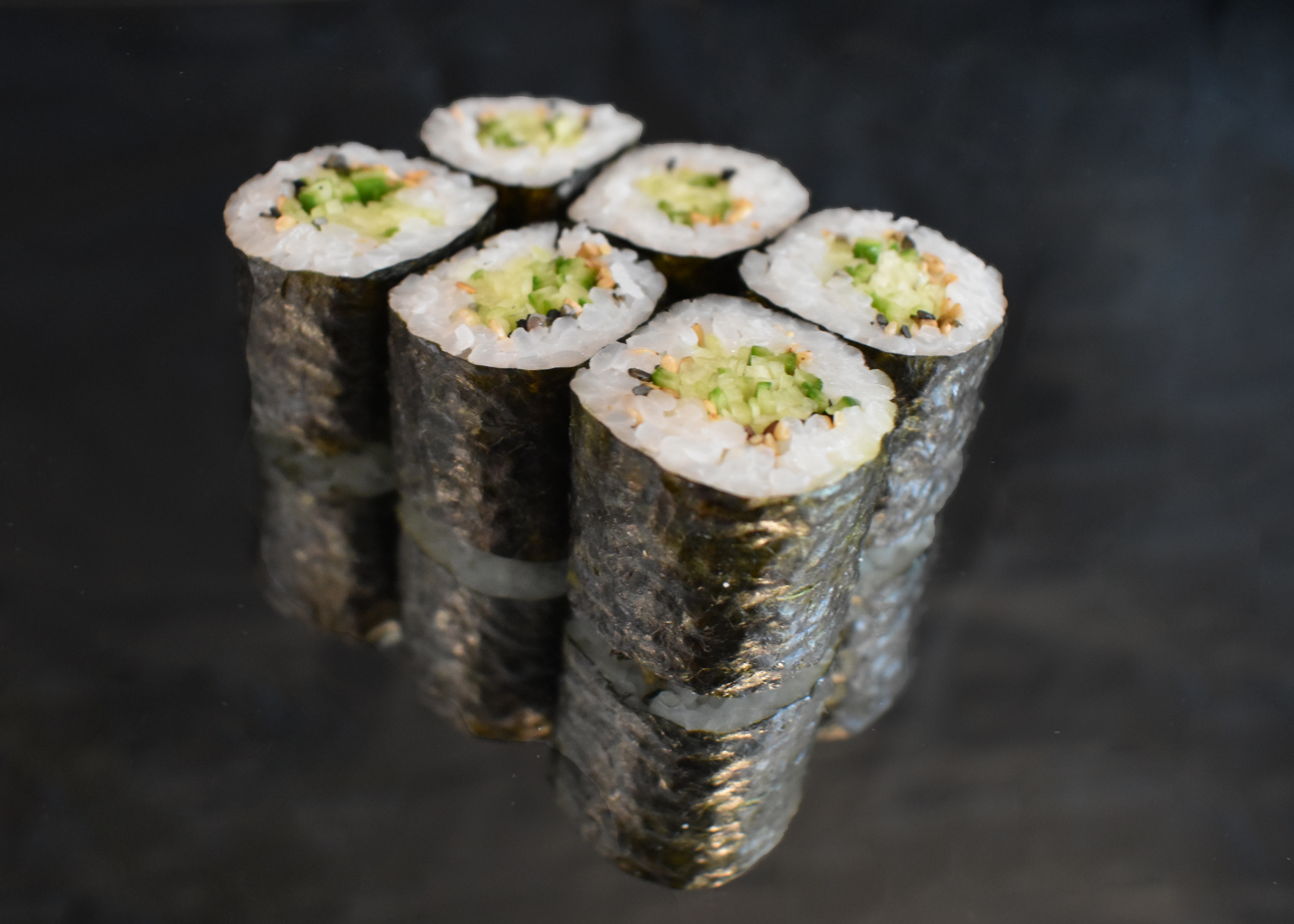 Sesame Cucumber Maki